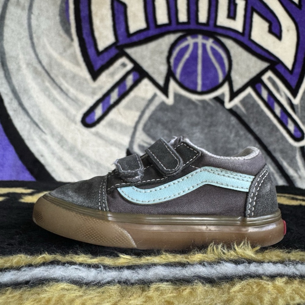 Size 7c - VANS Old Skool V Sneaker Youth/Kids
